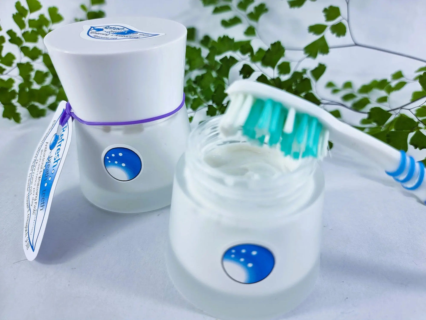 Refresh Toothpaste - Bathroom Oral Care